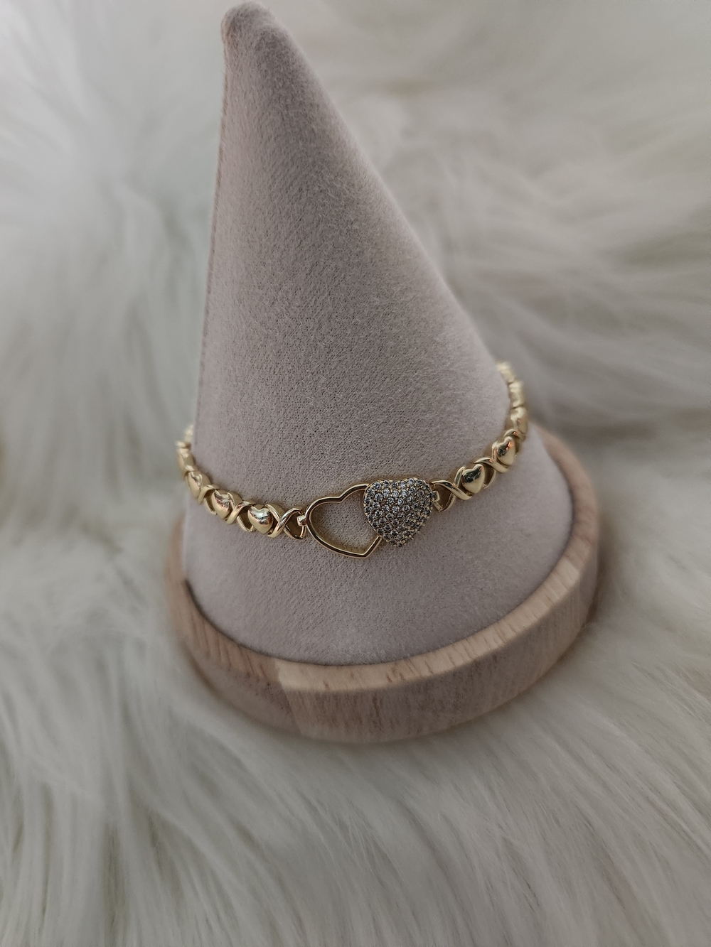 Gold Heart 18K Layered Link Bracelet with Pavé Crystal Accent